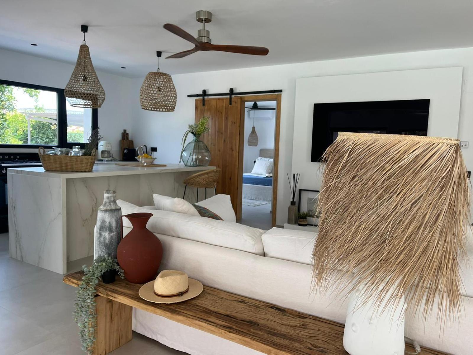 Casanoa Luxury Villa Bed And Breakfast 자베아 외부 사진